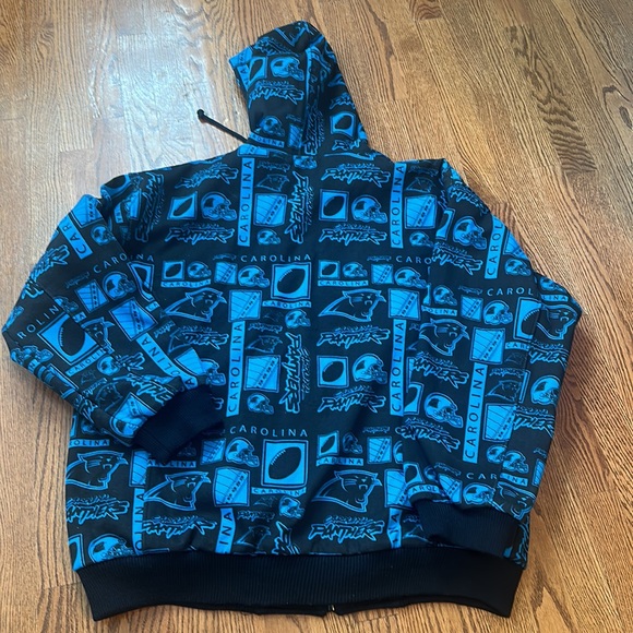 NFL mens XL graffiti art reversible hooded sweatshirt hoodie Carolina Panthers - Picture 8 of 14